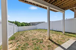 1428 Hudgins Farm Cir, Fredericksburg, VA 22408 - Photo 23