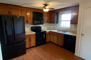 10405 Gordon Rd, Spotsylvania, VA 22553 - Photo 3