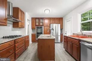 211 Hardwood Ln, Fredericksburg, VA 22408 - Photo 15