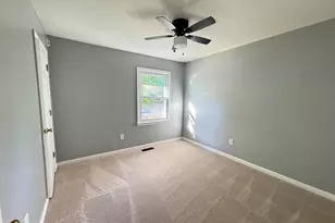 10608 Holleybrooke Dr, Spotsylvania, VA 22553 - Photo 17