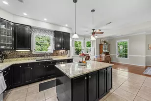 3226 Cavalry Ridge Ct, Fredericksburg, VA 22408 - Photo 9