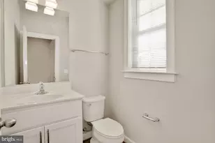 5625 Finley Rose Ct, Fredericksburg, VA 22407 - Photo 9