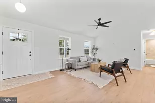 12817 Plantation Dr, Spotsylvania, VA 22551 - Photo 9