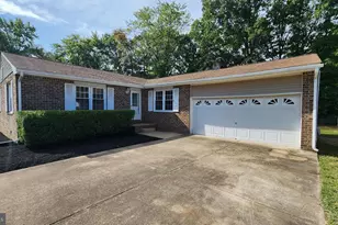 5 Sumner Ct, Fredericksburg, VA 22407 - Photo 1