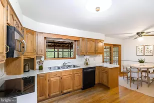 10812 Millridge Ln, Spotsylvania, VA 22553 - Photo 11