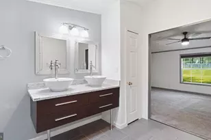 2914 Patriot Ln, Fredericksburg, VA 22408 - Photo 13