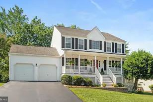 4104 Amelia Dr, Fredericksburg, VA 22408 - Photo 5