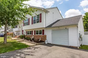 12215 Stonehenge Dr, Fredericksburg, VA 22407 - Photo 3