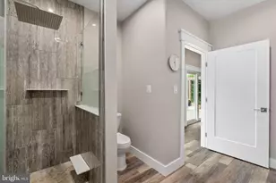 6912 Barclay Dr, Fredericksburg, VA 22407 - Photo 85