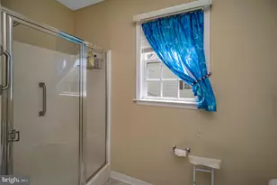 6606 Twin Cedars Ct, Fredericksburg, VA 22407 - Photo 25