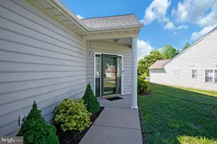 6606 Twin Cedars Ct, Fredericksburg, VA 22407 - Photo 5