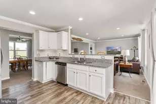 15704 Lake Lea Ct, Mineral, VA 23117 - Photo 31