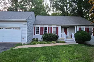 7205 Lord Barton Dr, Fredericksburg, VA 22407 - Photo 1