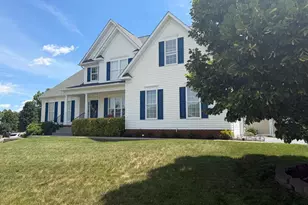 10809 Samantha Pl, Fredericksburg, VA 22408 - Photo 3