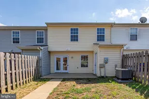 327 Ellery Ct, Fredericksburg, VA 22408 - Photo 25