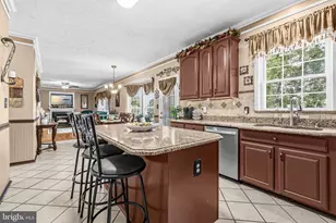 11707 Exeter Ct, Fredericksburg, VA 22408 - Photo 9