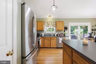 7422 Laura Ln, Fredericksburg, VA 22407 - Photo 9