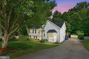 7422 Laura Ln, Fredericksburg, VA 22407 - Photo 3