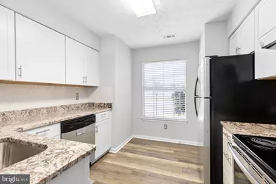 11121 Oxford Terrace, Fredericksburg, VA 22407 - Photo 7