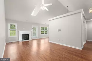 11513 Abingdon Ct, Fredericksburg, VA 22407 - Photo 7