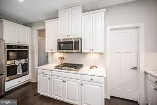 7918 Continental Ct, Fredericksburg, VA 22407 - Photo 21
