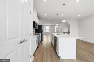 8718 Stevenson Ln, Spotsylvania, VA 22553 - Photo 9