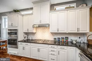 12605 Burbank Ct, Fredericksburg, VA 22407 - Photo 21