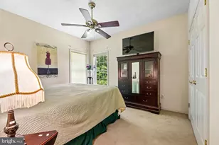 6919 Governors Grant Ln, Fredericksburg, VA 22407 - Photo 27