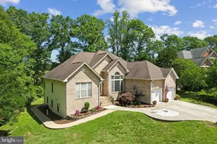 6919 Governors Grant Ln, Fredericksburg, VA 22407 - Photo 9