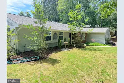 8 Pond Circle, Fredericksburg, VA 22407 - Photo 5