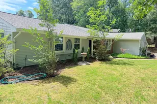 8 Pond Cir, Fredericksburg, VA 22407 - Photo 5