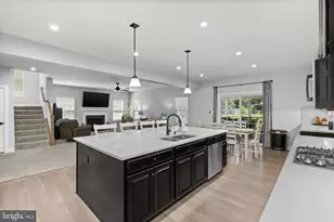 11218 Willow Oak Ct, Fredericksburg, VA 22407 - Photo 23