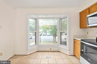 10740 Brice Ct, Fredericksburg, VA 22407 - Photo 7