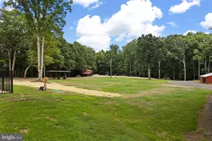 10205 Elys Ford Rd, Fredericksburg, VA 22407 - Photo 17