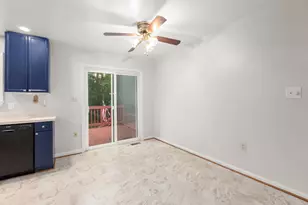 10015 Windridge Dr, Fredericksburg, VA 22407 - Photo 11