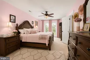 7301 Lord Barton Dr, Fredericksburg, VA 22407 - Photo 9
