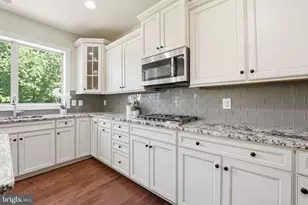 11704 Quail Run Ct, Spotsylvania, VA 22551 - Photo 17