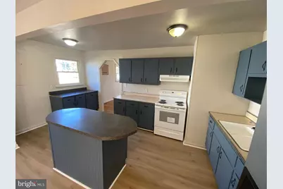 209 Hamilton Street #B, Fredericksburg, VA 22408 - Photo 9