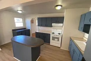 209 Hamilton St, Fredericksburg, VA 22408 - Photo 9