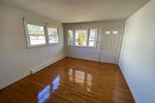 209 Hamilton St, Fredericksburg, VA 22408 - Photo 3