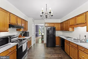 4305 Wickham Ct, Fredericksburg, VA 22408 - Photo 21