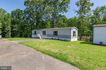 4405 E McLaw St, Fredericksburg, VA 22408 - Photo 1