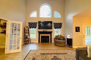 13611 Perimeter Dr, Fredericksburg, VA 22407 - Photo 15