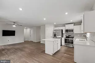 8914 Penrith Dr, Spotsylvania, VA 22551 - Photo 5