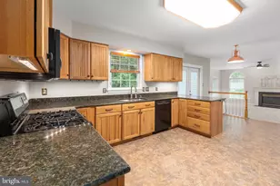 3514 Carlyle Ct, Fredericksburg, VA 22408 - Photo 3