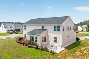 6008 Oakton Beech Ln, Fredericksburg, VA 22407 - Photo 3