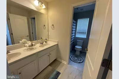1728 Hudgins Farm Circle, Fredericksburg, VA 22408 - Photo 37