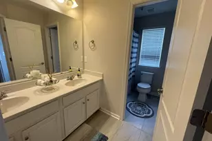 1728 Hudgins Farm Cir, Fredericksburg, VA 22408 - Photo 37