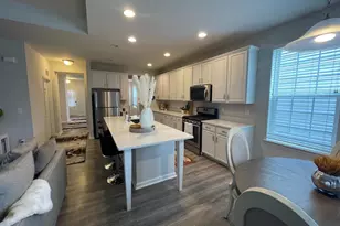 1728 Hudgins Farm Cir, Fredericksburg, VA 22408 - Photo 17