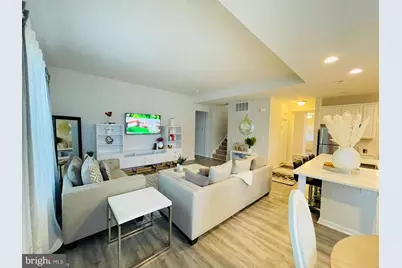 1728 Hudgins Farm Circle, Fredericksburg, VA 22408 - Photo 5
